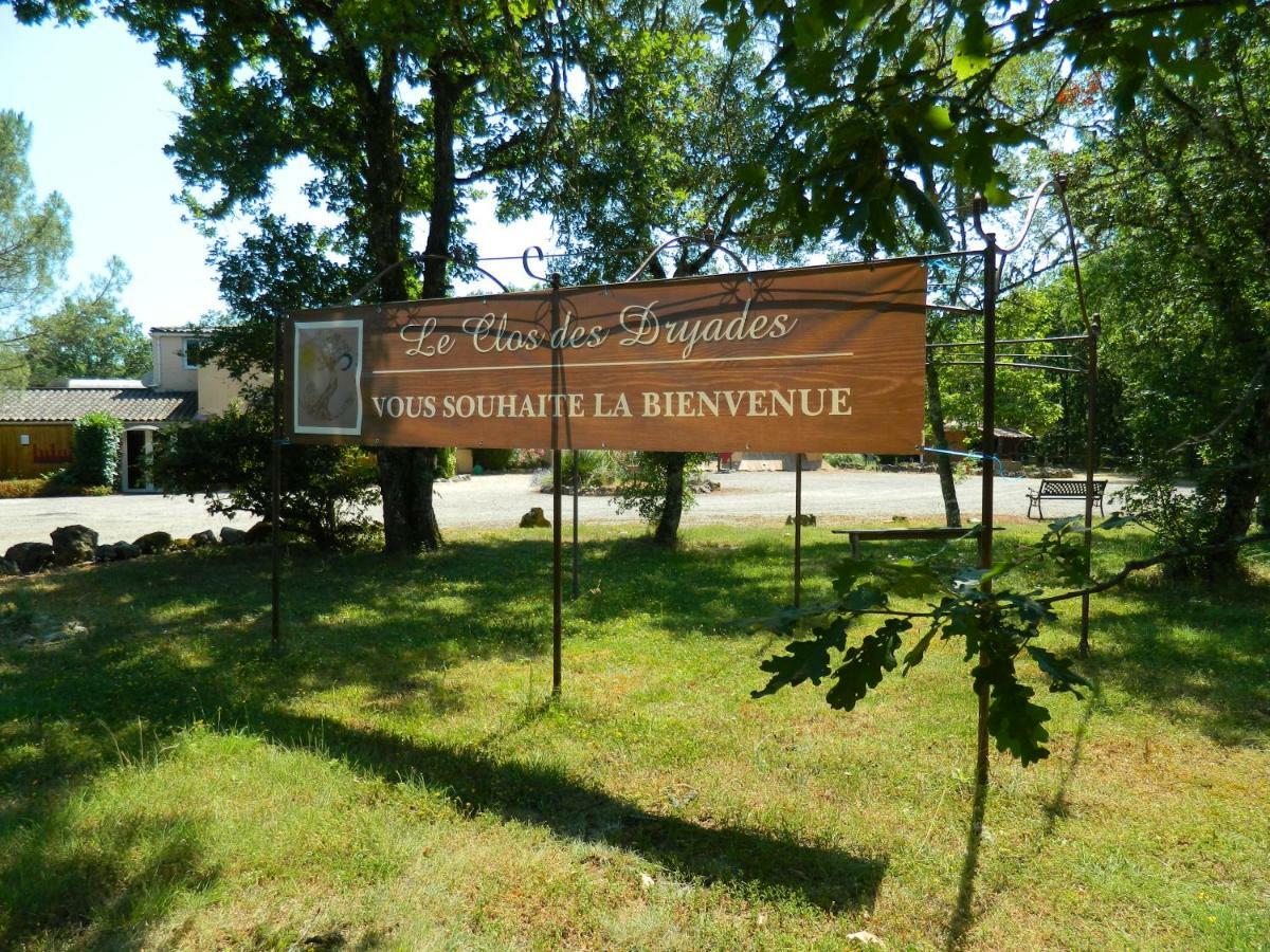 Les Gîtes des Dryades Vers  Extérieur photo
