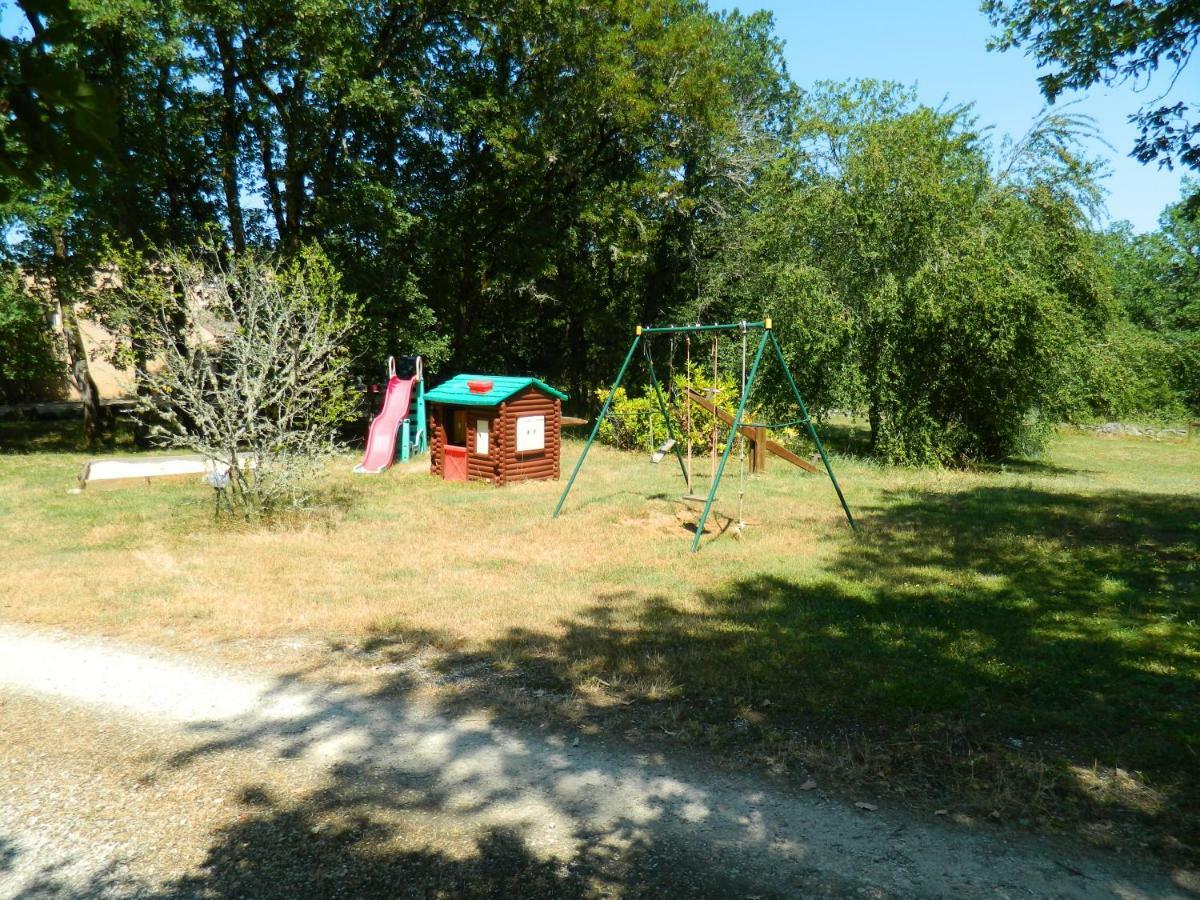 Les Gîtes des Dryades Vers  Extérieur photo